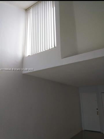 110 FONTAINEBLEAU BL