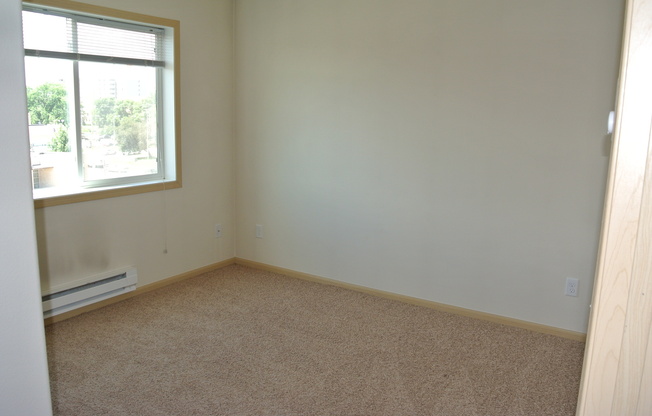 4 beds, 3 baths, 1,445 sqft, $1,680, Unit 202