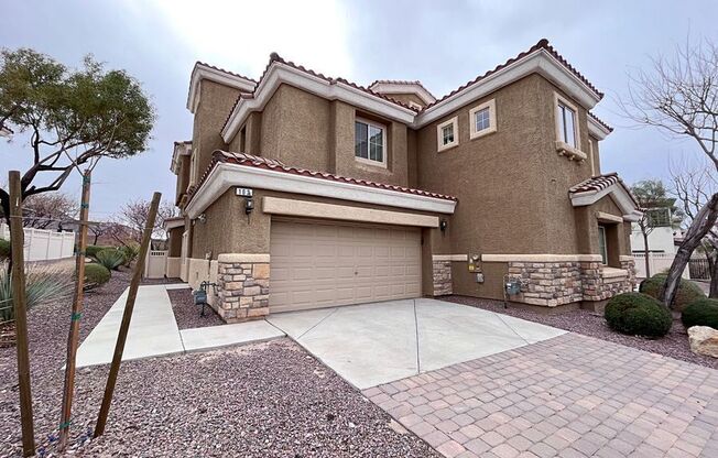 1110 TROPICAL STAR LN