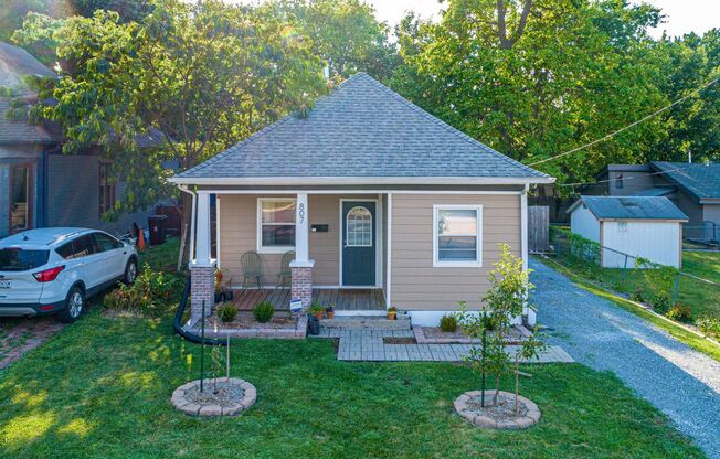 Darling 3 Bed 1 Bath Home