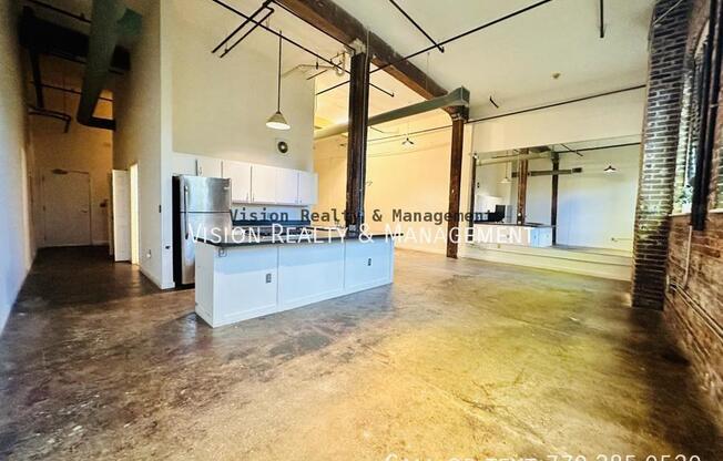 887 W MARIETTA ST NW