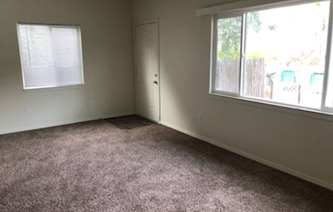 2 beds, 1 bath, $1,199