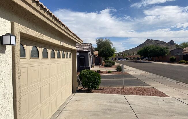 3 bed, 2 bath SFH with pool, N Phoenix