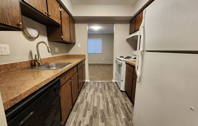 2 beds, 2 baths, 1,061 sqft, $1,360, Unit F102