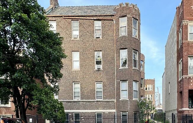 2021 HUMBOLDT BLVD