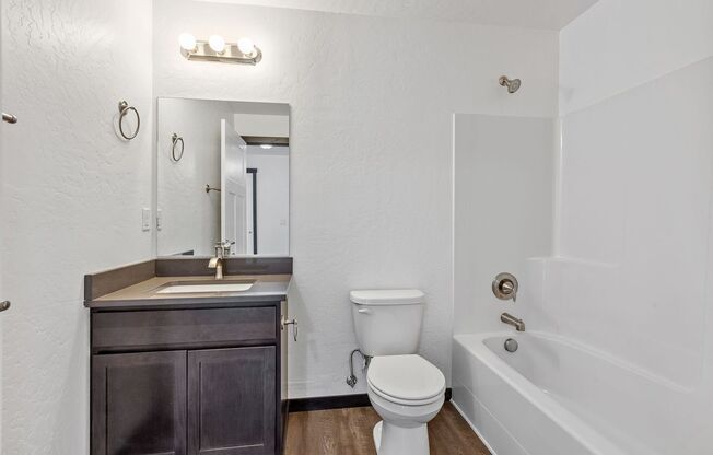 1 bed, 1 bath, 780 sqft, $1,495, Unit The Landmark -126-PIN #373 BLDG 126 #102