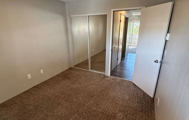 2 beds, 1 bath, 700 sqft, $1,695, Unit C17