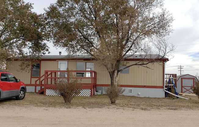 3 Bedroom Ranch with Convenient Falcon/Peyton Location