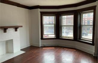 622 W FRST AVE