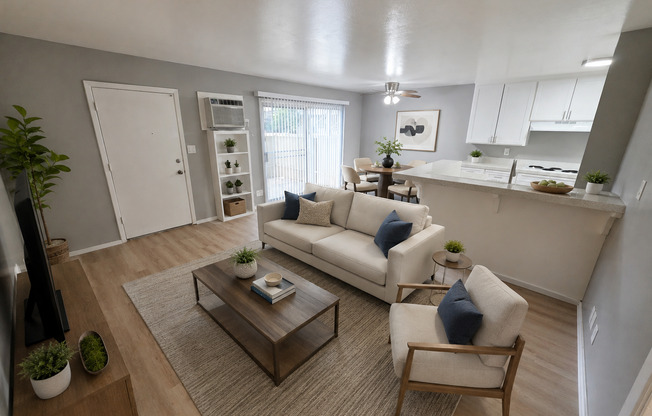 1 bed, 1 bath, 650 sqft, $1,300, Unit 2212-04