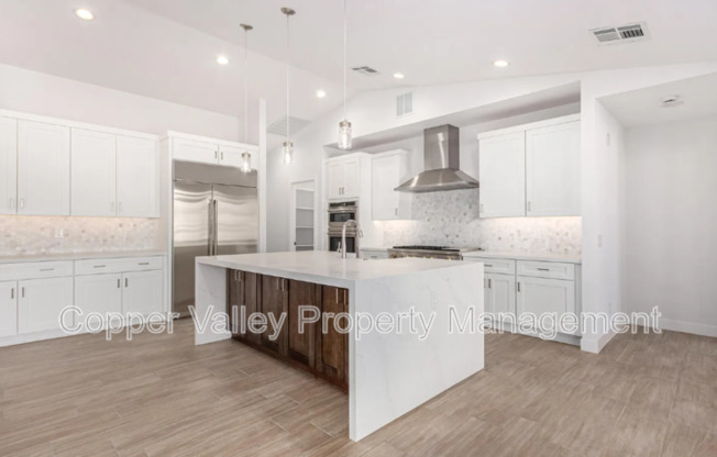 35852 N 10 ST