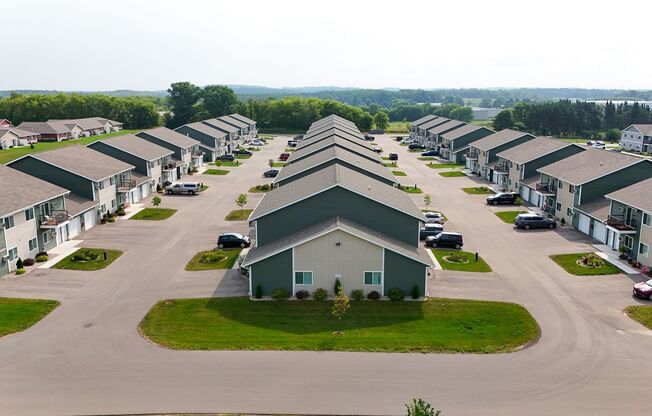 2 beds, 2 baths, 1,004 sqft, $1,270, Unit SH 1170-208