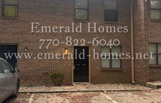 Beautiful 2-Bedroom Townhome in the Highly Sought-After Buford School District!