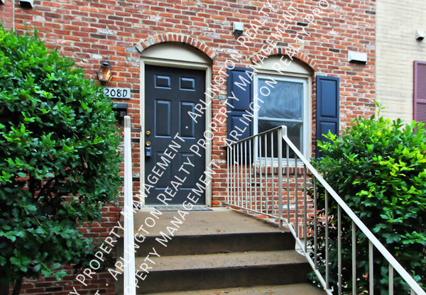 1208 D N WAYNE ST