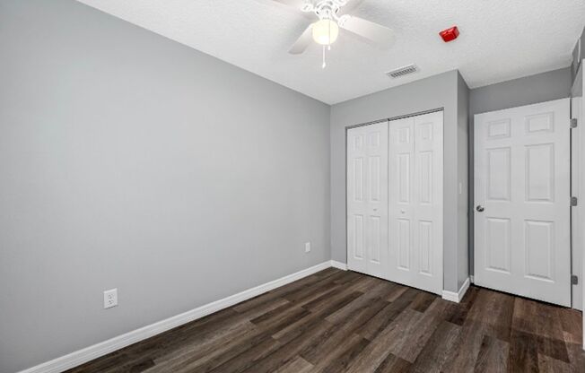 3 beds, 1.5 baths, 908 sqft, $1,595, Unit 173