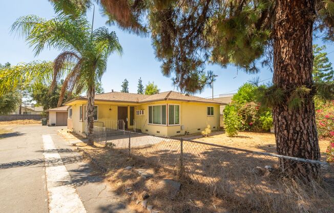 3BR/2BA - Single Family Home in El Cajon!