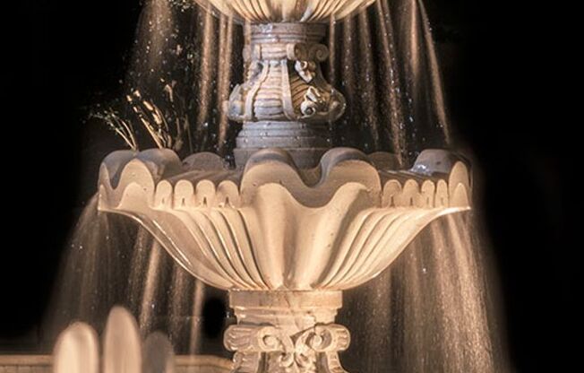 2 beds, 2 baths, $2,750, Unit # 1635