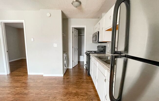 1 bed, 1 bath, 525 sqft, $675, Unit 2600-E