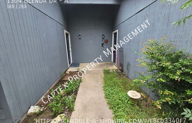 1304 GLENDA DR