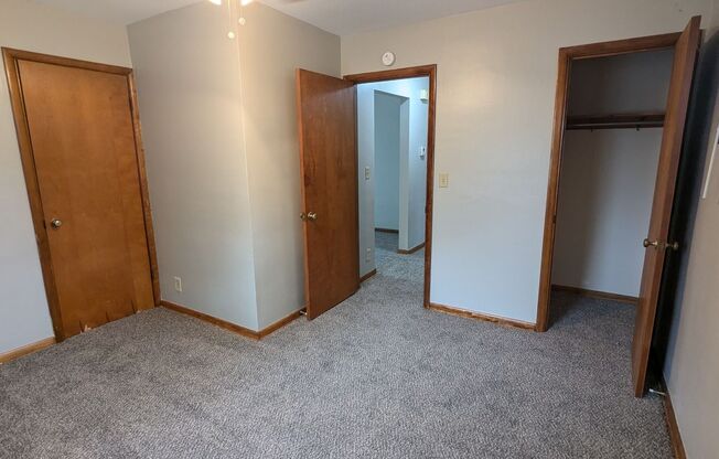 1 bed, 1 bath, $750, Unit 1