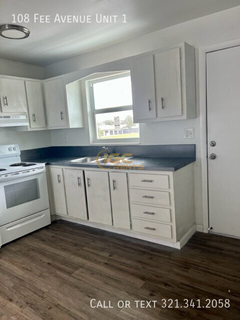 108 FEE AVE