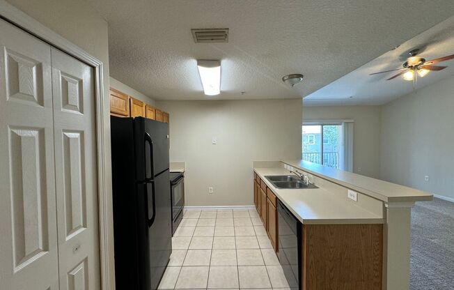 2 beds, 2 baths, $1,099