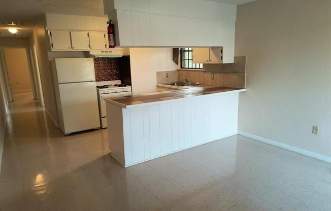 1332 STILT SAINT BATON ROUGE LN