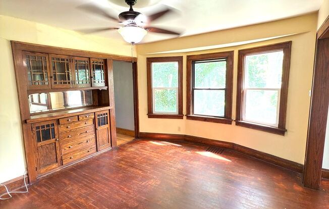 Charming Minneapolis Single-Family Home – Updated Throughout!