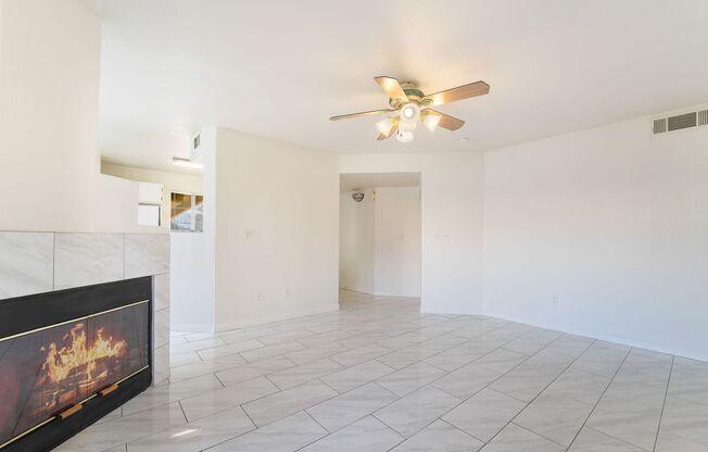 2 BEDROOM CONDO IN HENDERSON