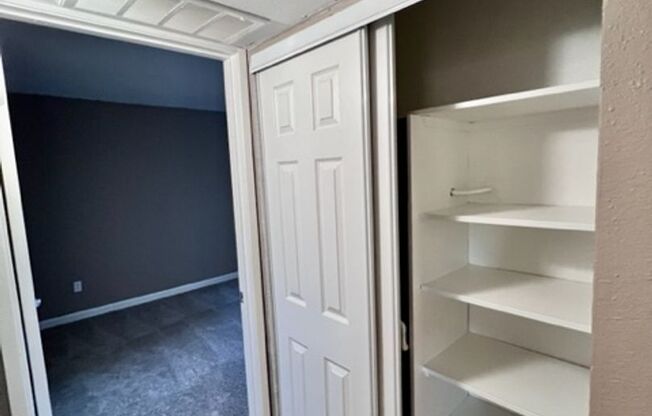 2 beds, 2 baths, 900 sqft, $1,795, Unit 95