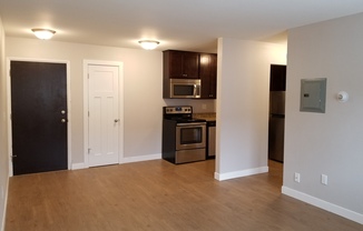 Modern Farwell Ave Apartments