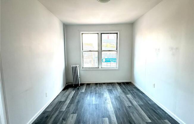 1 bed, 1 bath, 600 sqft, $2,000