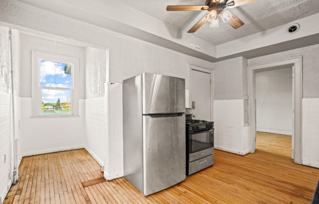 525 N 34 ST