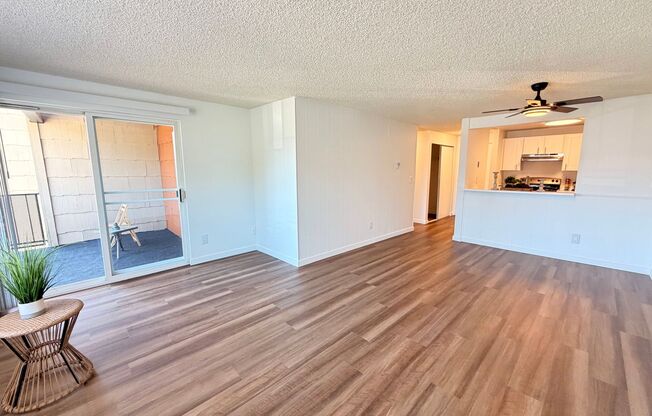 2 beds, 1.5 baths, 950 sqft, $2,275, Unit 237