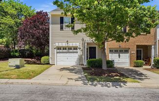 Beautiful  3 bedroom Townhome Living in Apex, NC