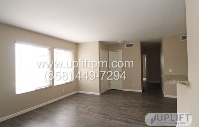 4Bed 2 Bath Single story house with Sunporch and attached garage in Mira Mesa