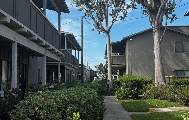 1 bed, 1 bath, 820 sqft, $2,300, Unit S067