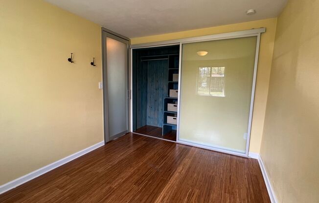 2 beds, 1 bath, $1,800