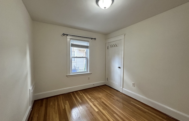 2 beds, 1 bath, 1,100 sqft, $2,500, Unit 1