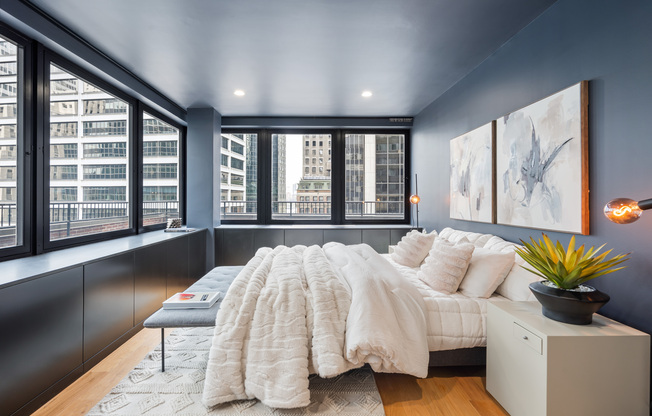 1 bed, 1 bath, 813 sqft, $5,300, Unit 7K