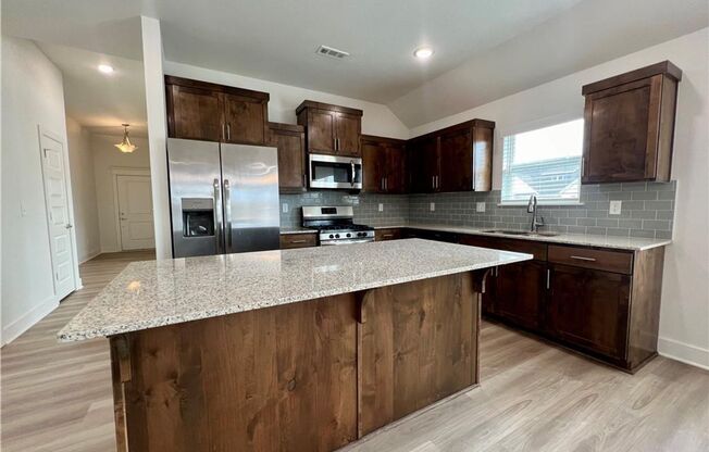 Nice Newer Home in Prairie Grove