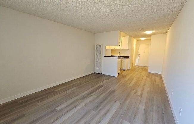 Studio, 1 bath, $1,350