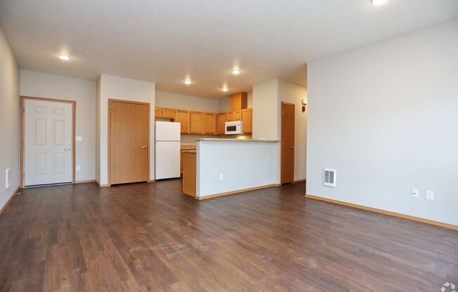 2 beds, 2 baths, 928 sqft, $1,425, Unit 3302