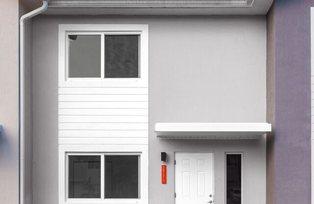 2754 2791 NW 191 TERRACE