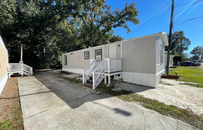 Colony Oaks Mobile Home Park