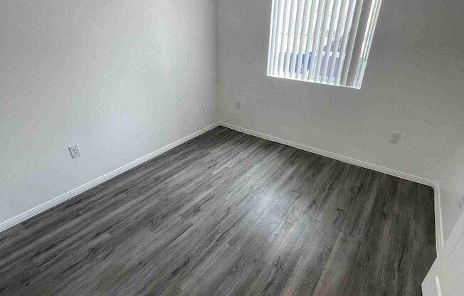 1 bed, 1 bath, 420 sqft, $1,995, Unit 10