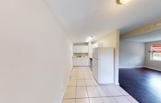 3 beds, 1 bath, $1,300