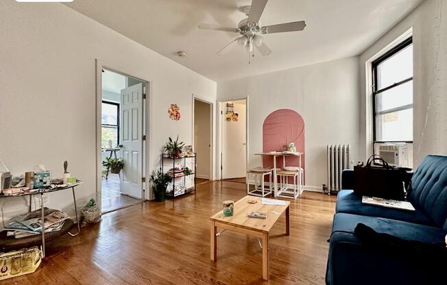 40 W 127 ST