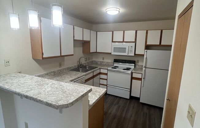 2 beds, 2 baths, 1,175 sqft, $1,835, Unit 2606C302