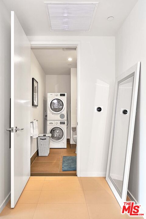 1 bed, 2 baths, 780 sqft, $3,495, Unit 1001